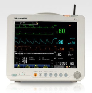 深圳邦健im 12多參數(shù)監(jiān)護儀